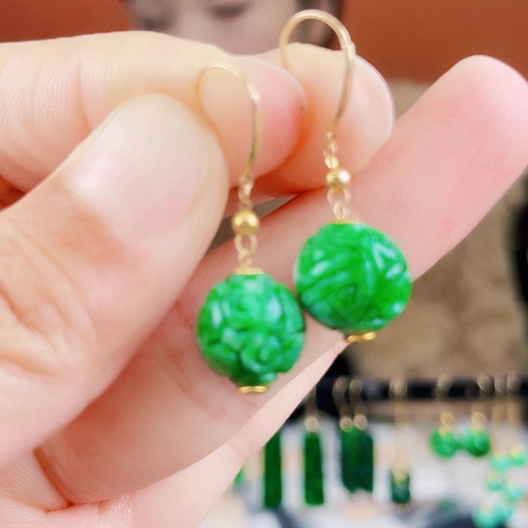 翡翠18K金镶嵌耳饰