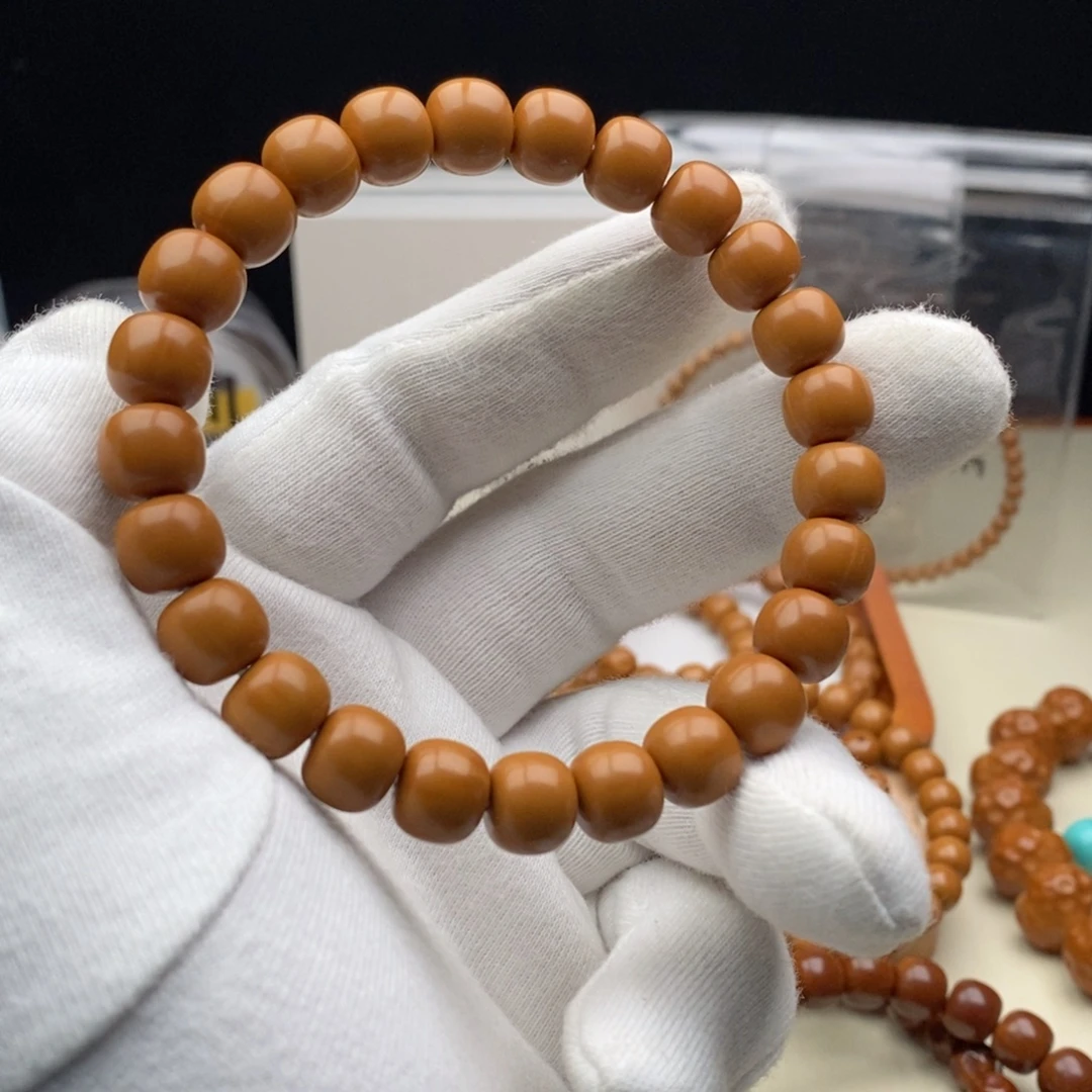 小***浩吊坠猴头核桃猴头