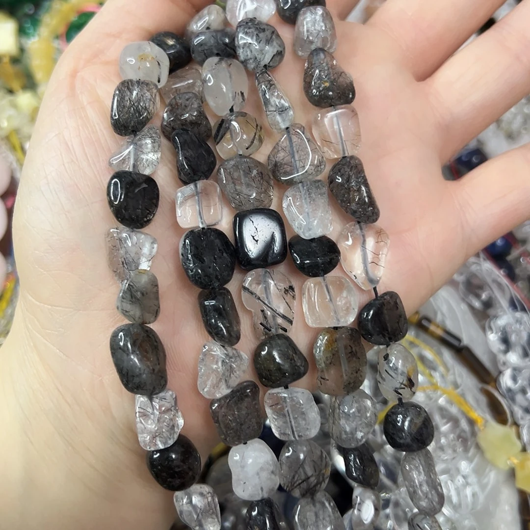 玛瑙/玉髓未镶嵌珠宝半成品，卡11左右黑发晶随形一条