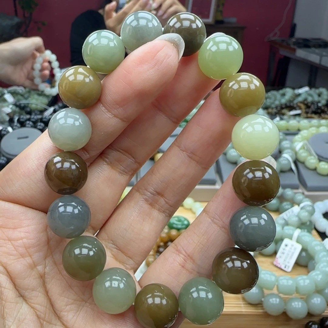 和田玉未镶嵌手串