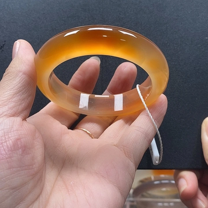 玛瑙/玉髓未镶嵌手镯56.8