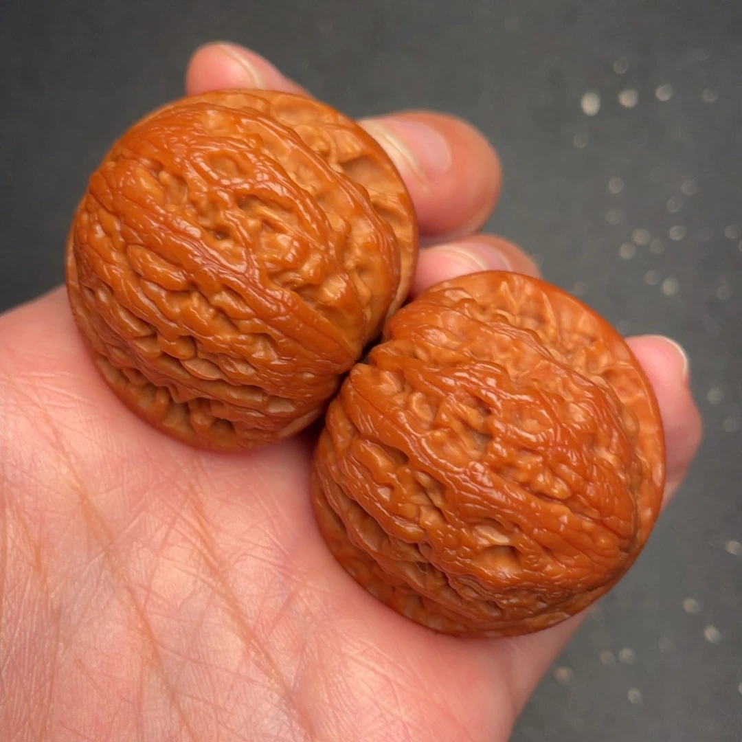 文玩核桃吊坠秦岭野生文玩核桃