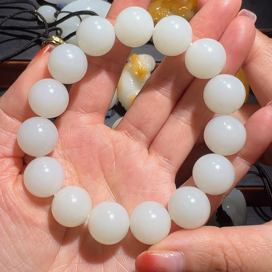 和田玉未镶嵌手链