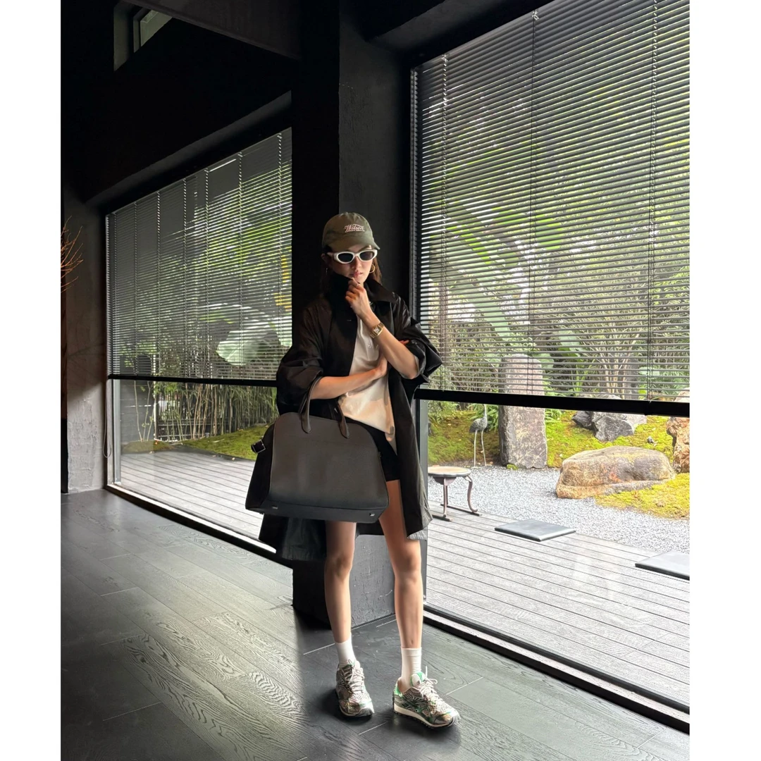 AR专属 |25/fw 极简宽松斗篷廓型中长款风衣H07273WT253