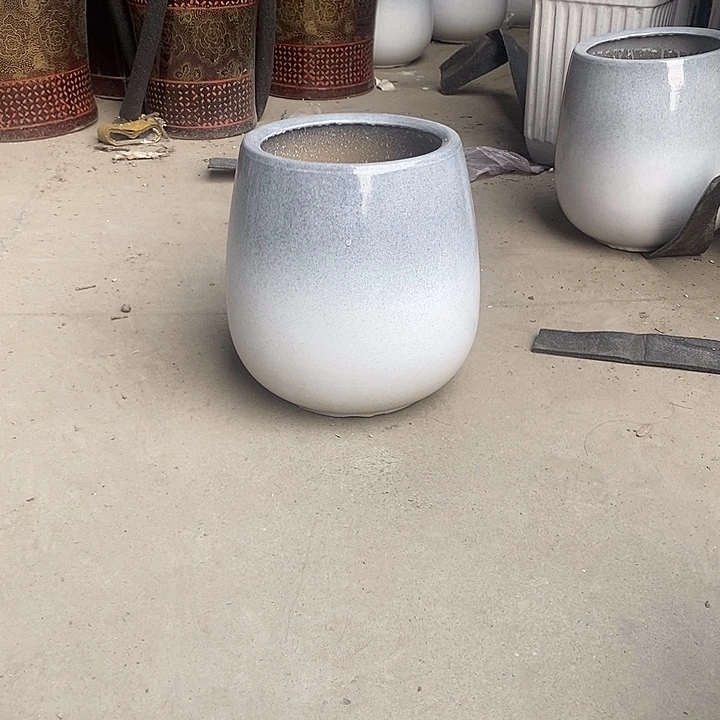 渐变灰龙蛋小号口21高28福利