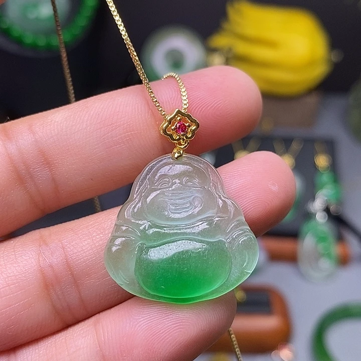 吊坠(赠链)未镶嵌翡翠