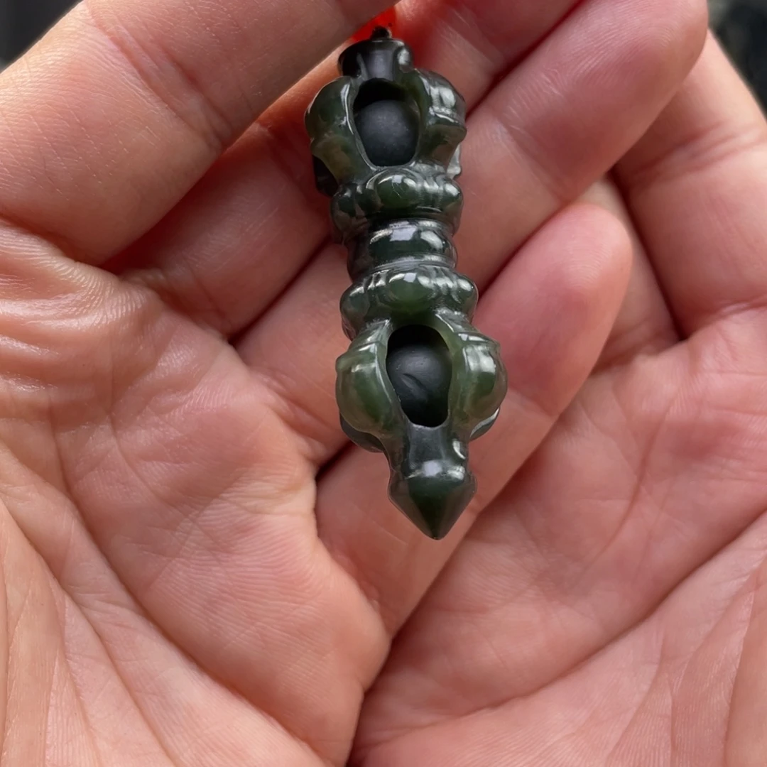 未镶嵌和田玉挂件