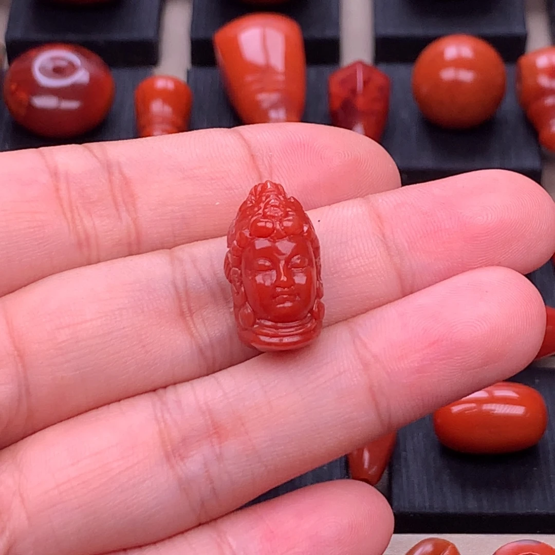 南红玛瑙未镶嵌原矿精工雕刻观音头11.5mm