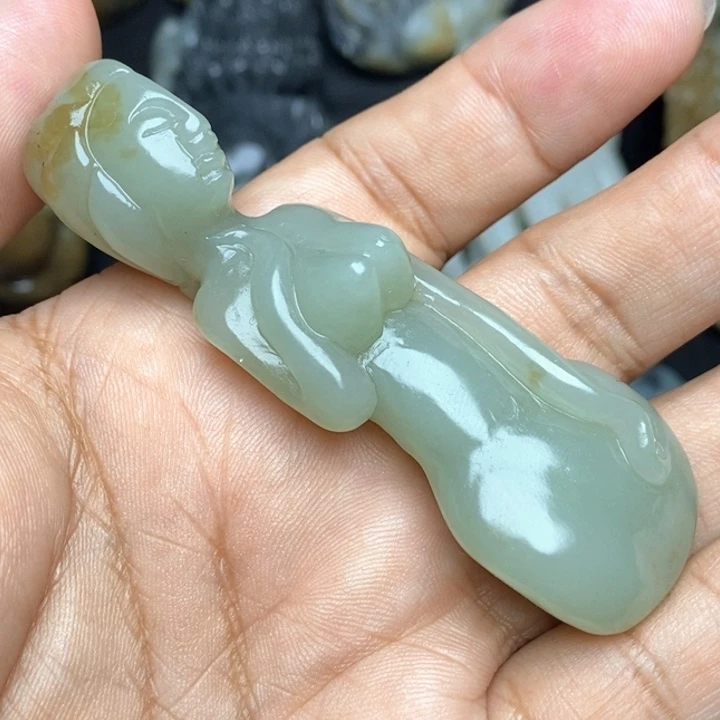 颈饰未镶嵌和田玉