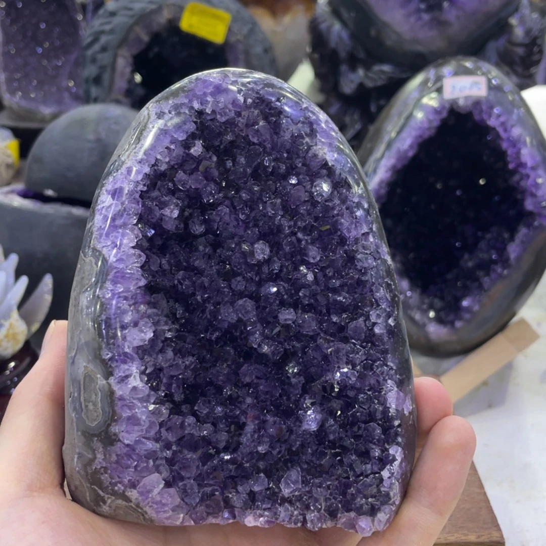 未镶嵌珠宝半成品水晶