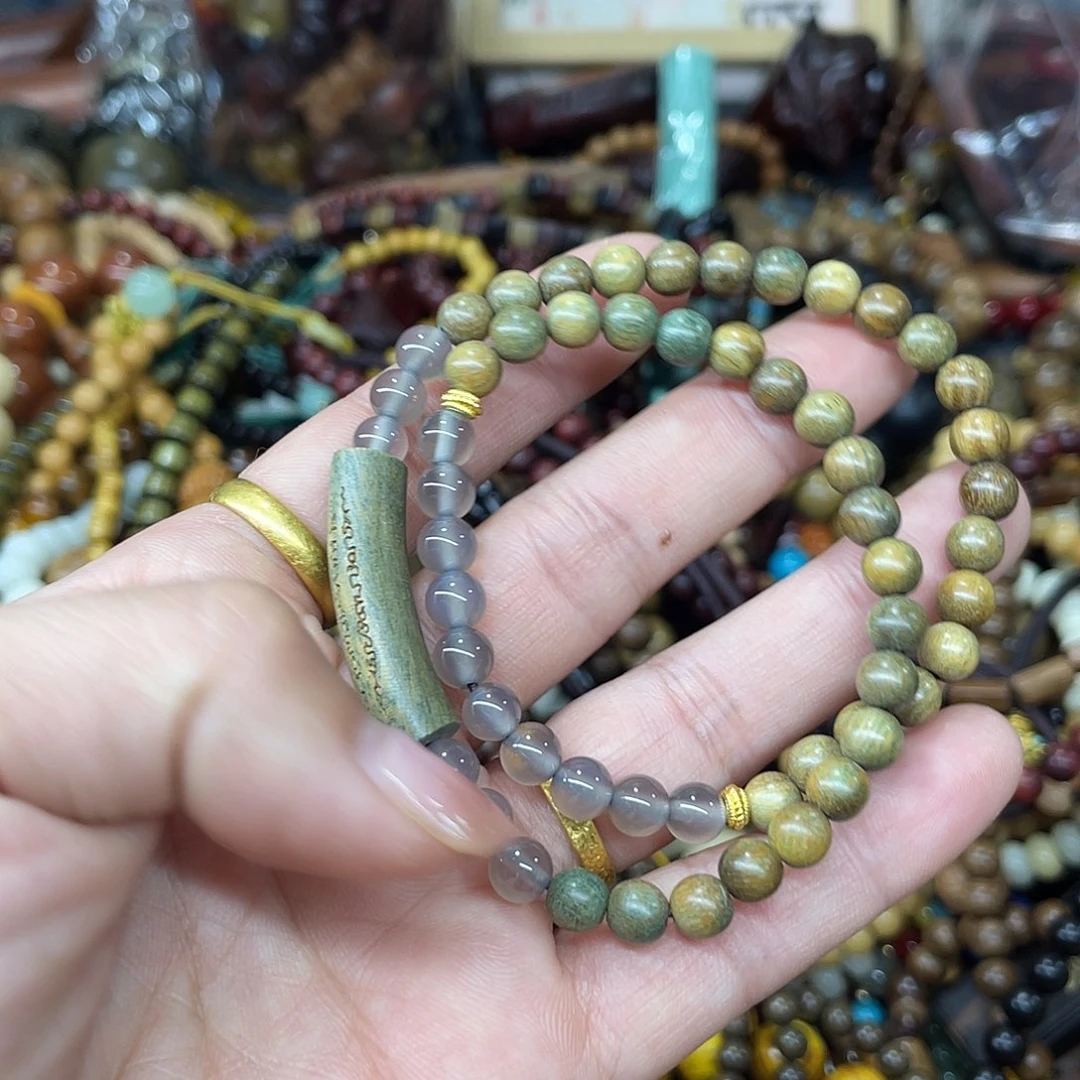 维腊木（绿檀）无事牌