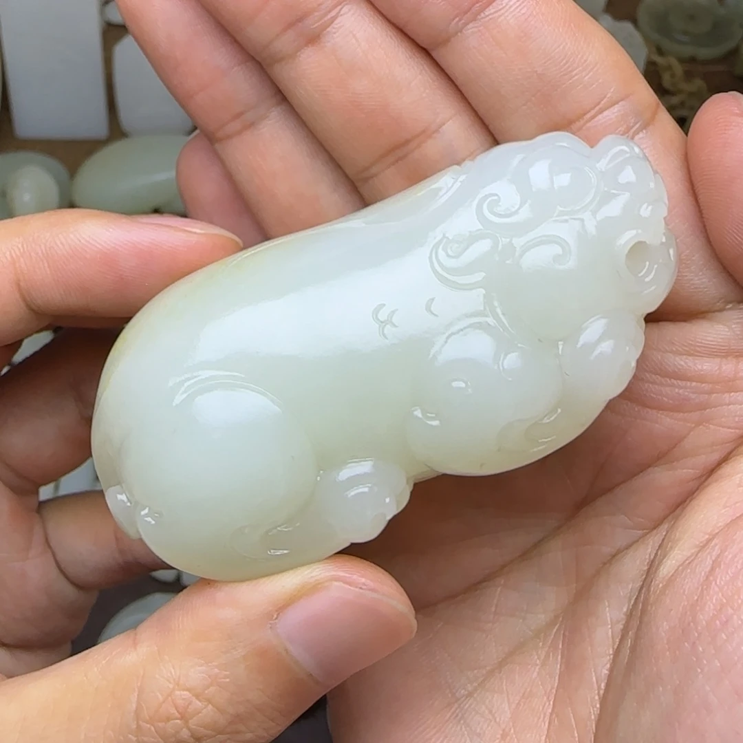 和田玉未镶嵌挂件