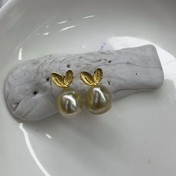 银S925镶嵌耳饰海水珍珠