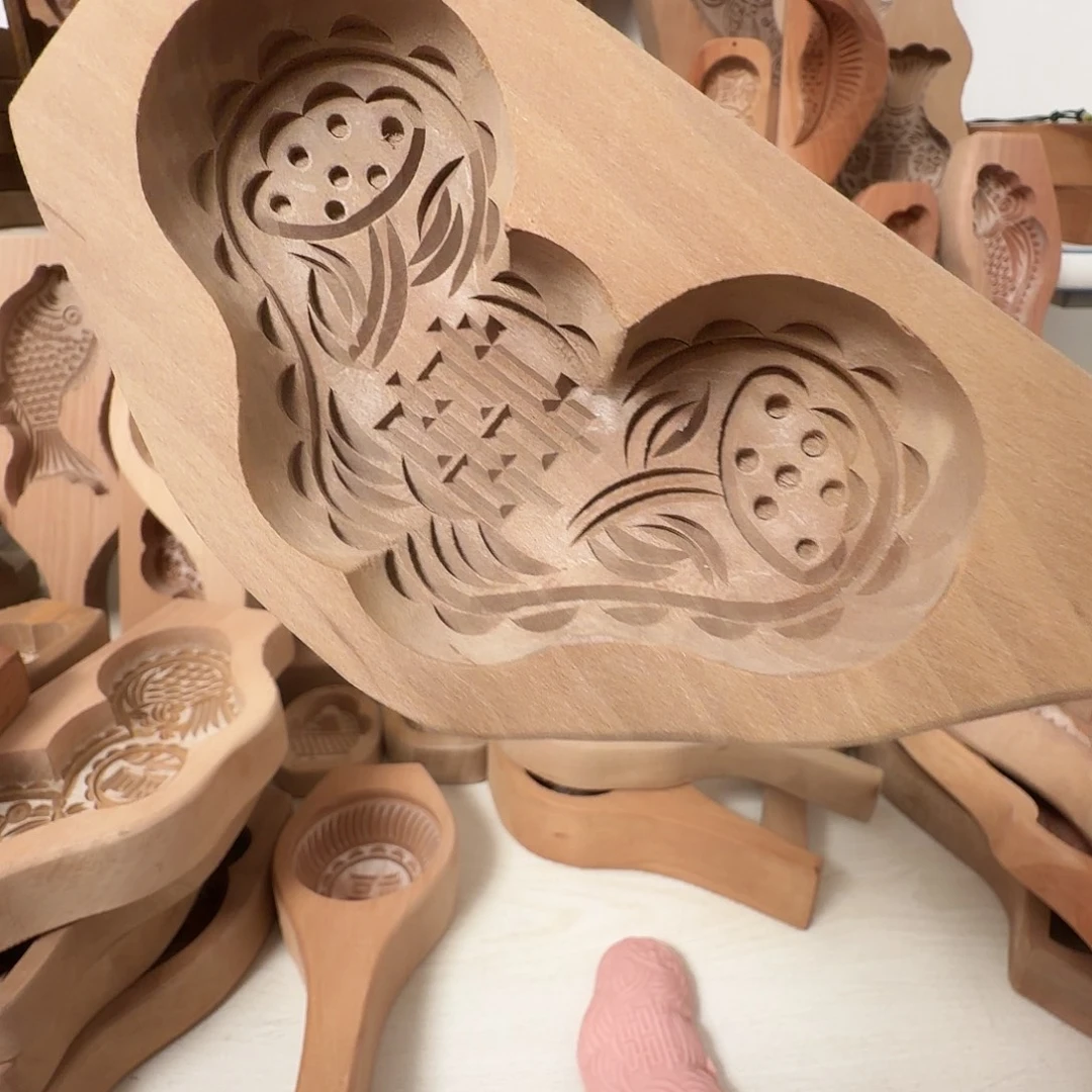 精雕凹底元宝喜模具