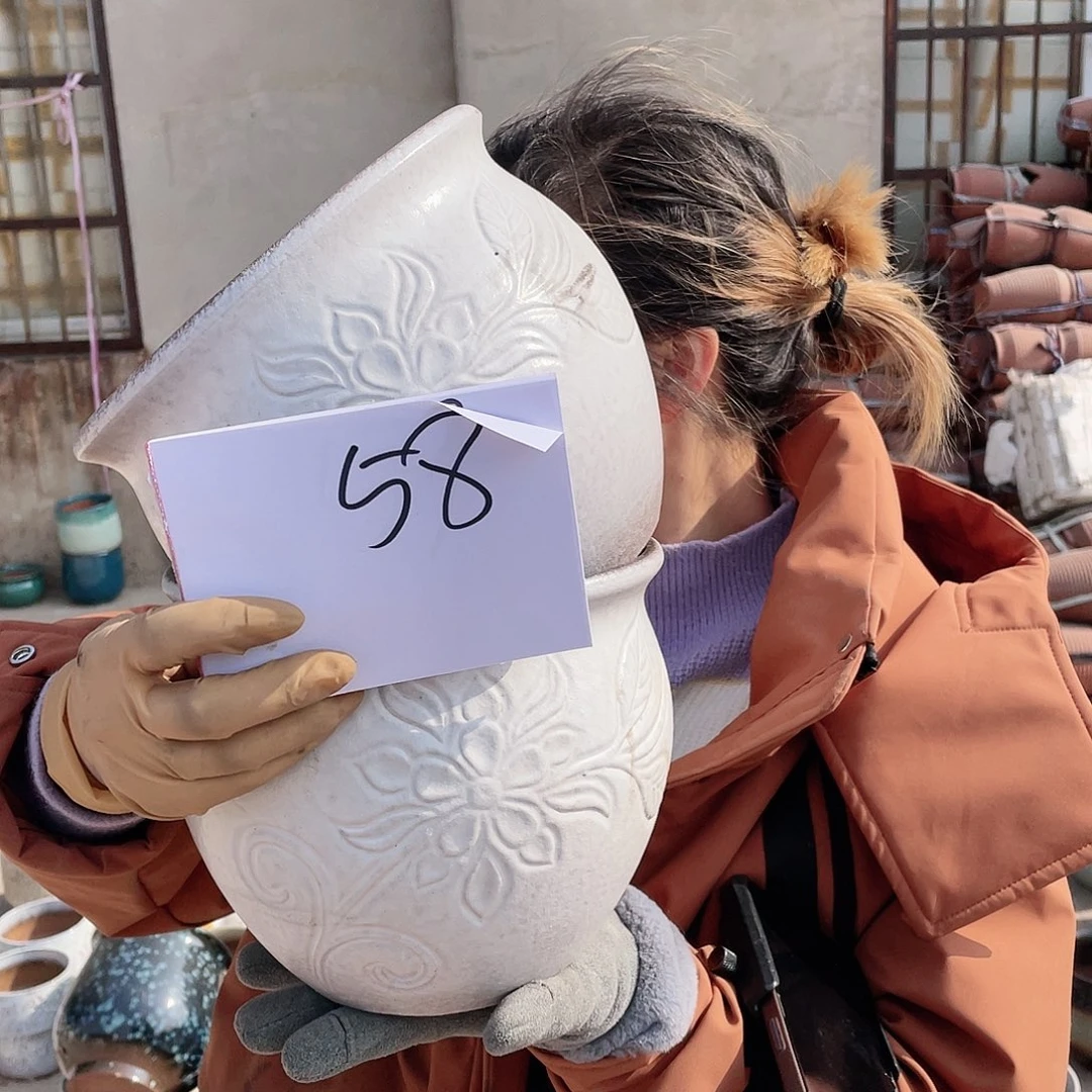 红陶王嫂花盆0122-58微瑕