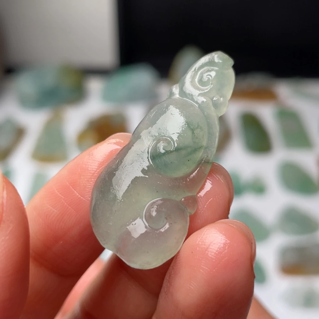 定制翡翠未镶嵌天然翡翠
