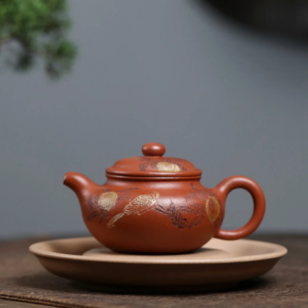 《仿古》 工艺美术师 鲍玉华 装饰：李玮