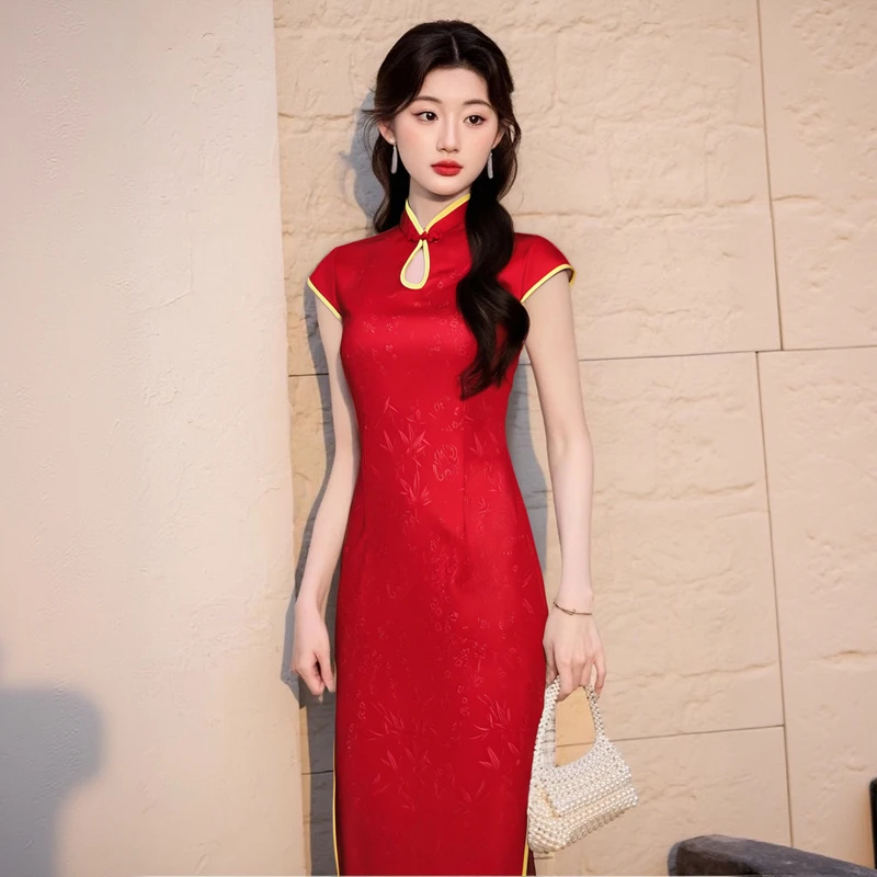 中式走秀日常礼仪低开衩宴会滴水领长旗袍大码显瘦修身复古中国风