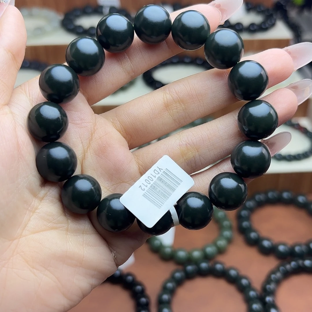 和田玉未镶嵌手串