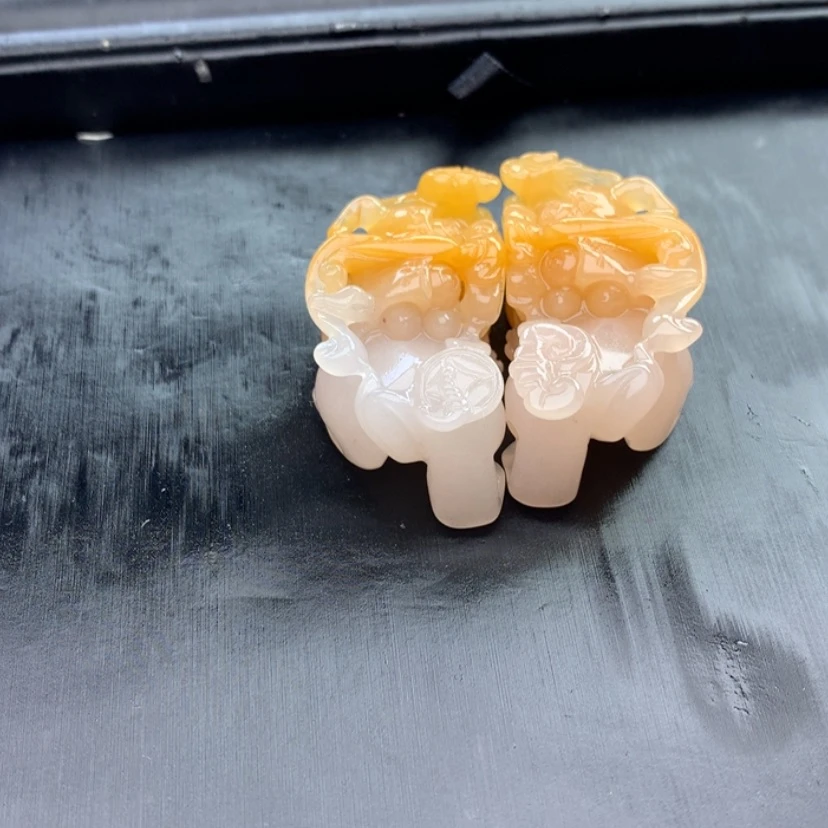 【闪购商品】未镶嵌石英质玉（黄龙玉）貔貅挂件