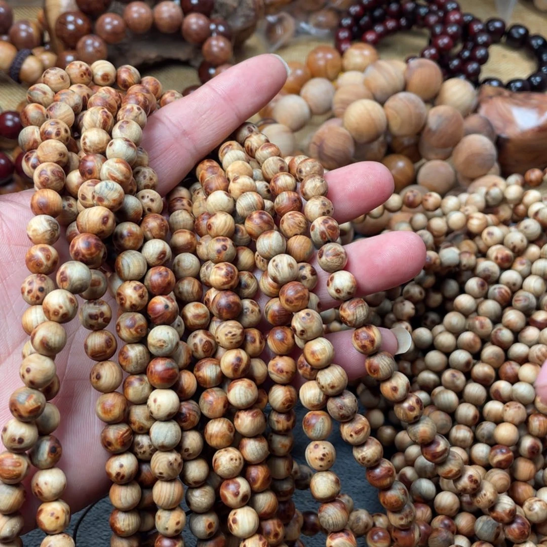 一***团无事牌柏木（崖柏）0.8太行老料阴皮满瘤疤多圈