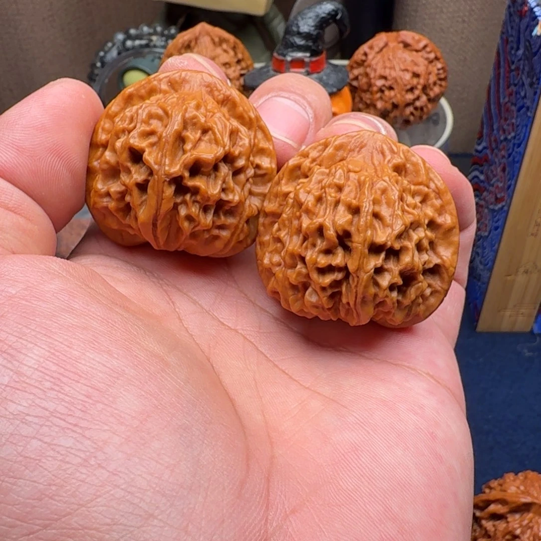 文玩核桃把件全品无修天地怀柔