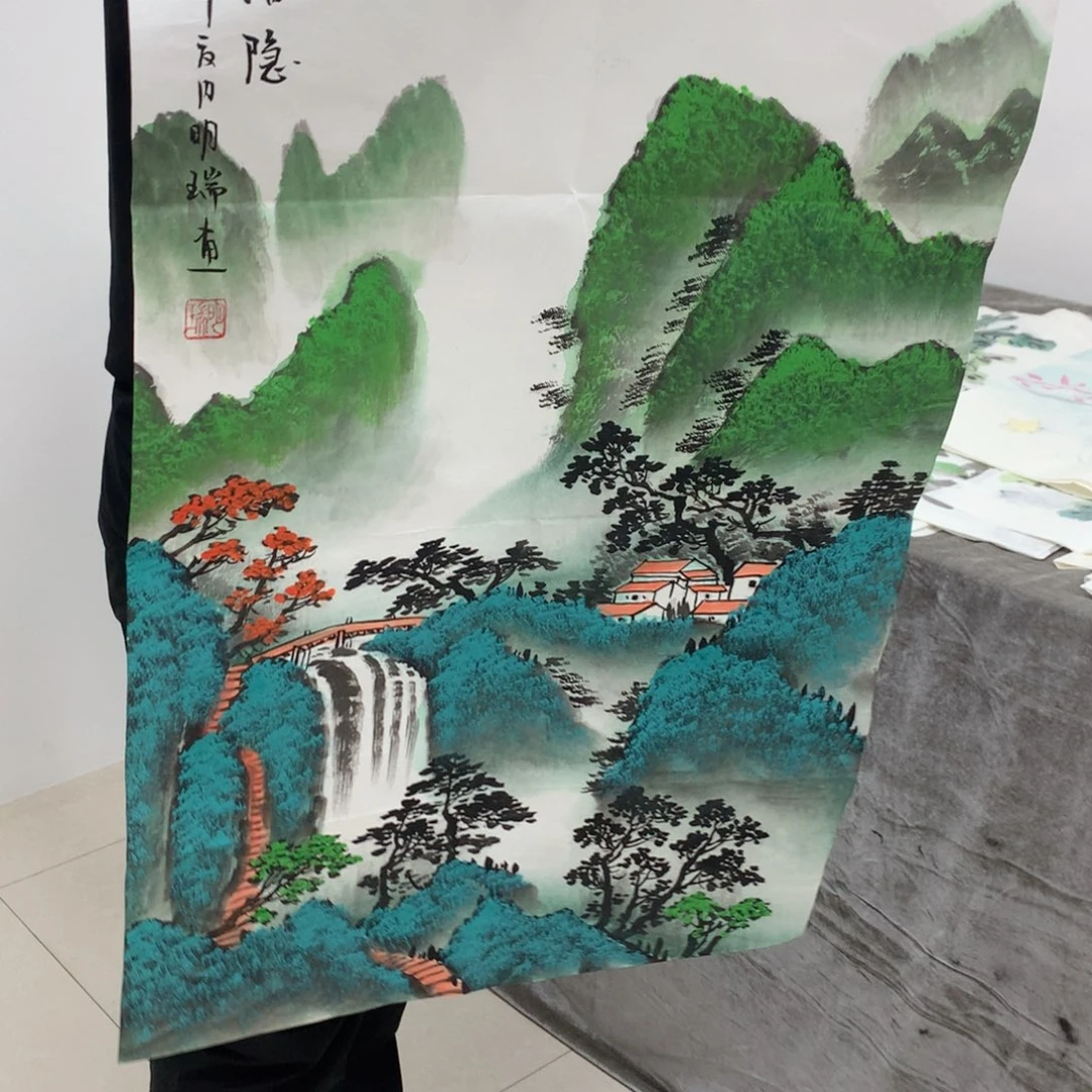 国画山水斗方。