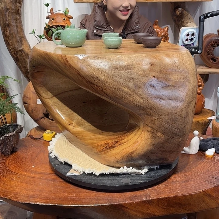 香樟木香樟木根雕凳子一物一拍编号736长49宽37高40