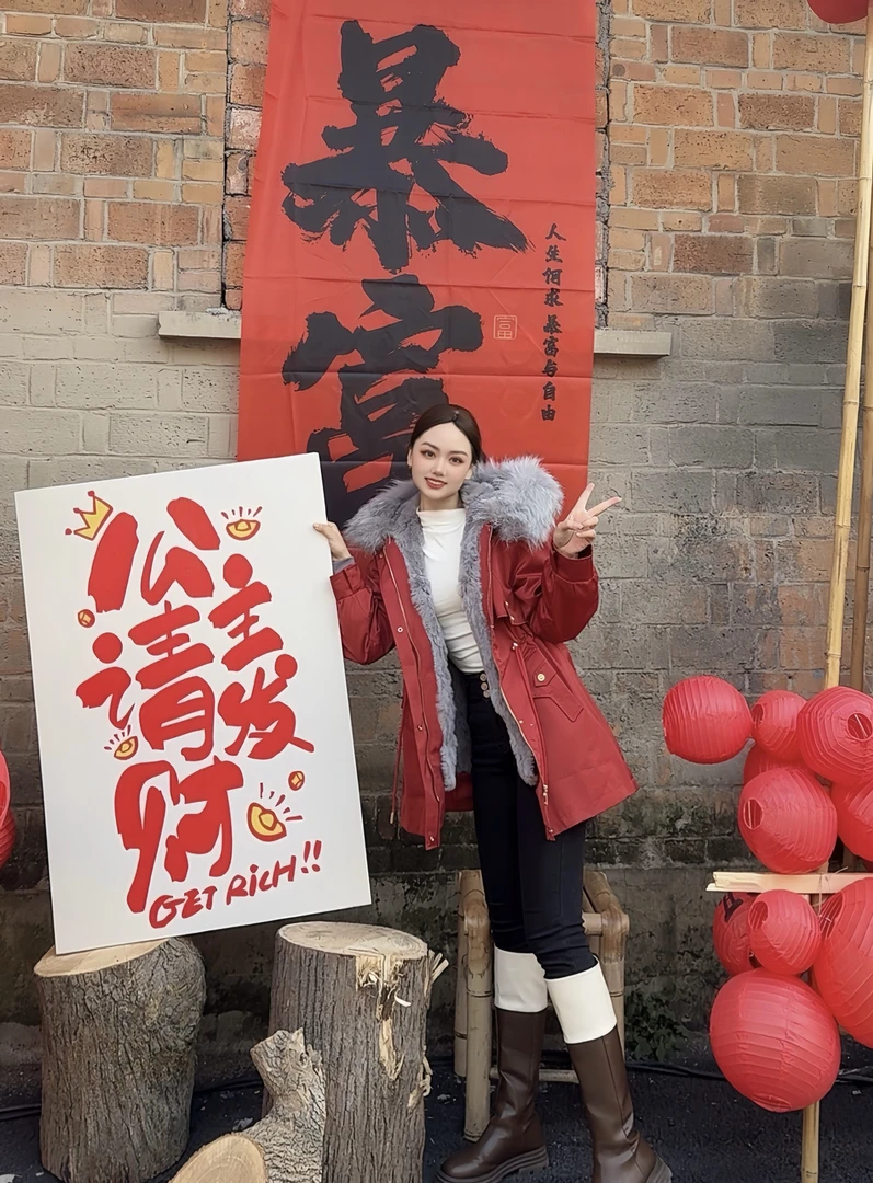 TD【缪斯女神獭兔】813新款派克服女秋冬季连帽棉服时尚百搭外套