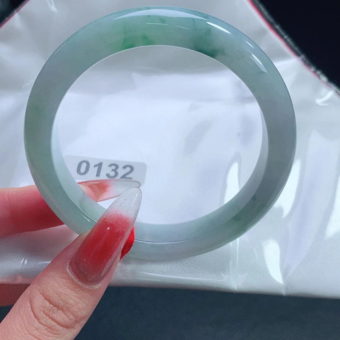 翡翠手镯未镶嵌正圈57.58