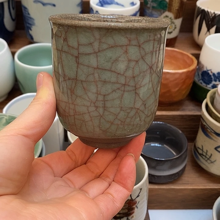 中古物品默认微瑕，谨慎参拍，满18包邮！