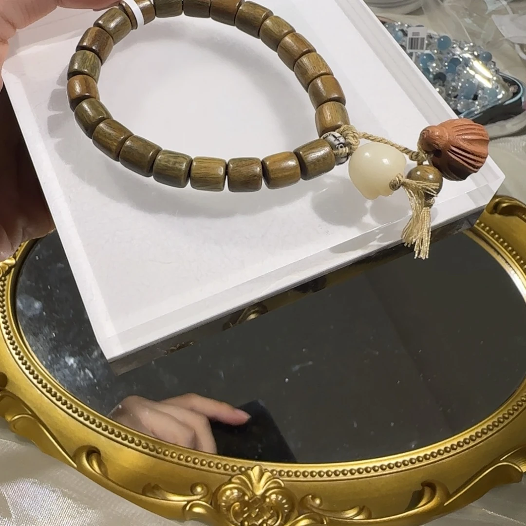 未镶嵌水晶手链012