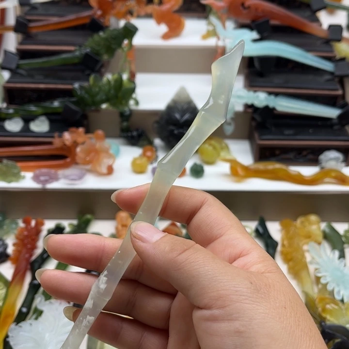 蛇纹石玉未镶嵌岫玉发簪