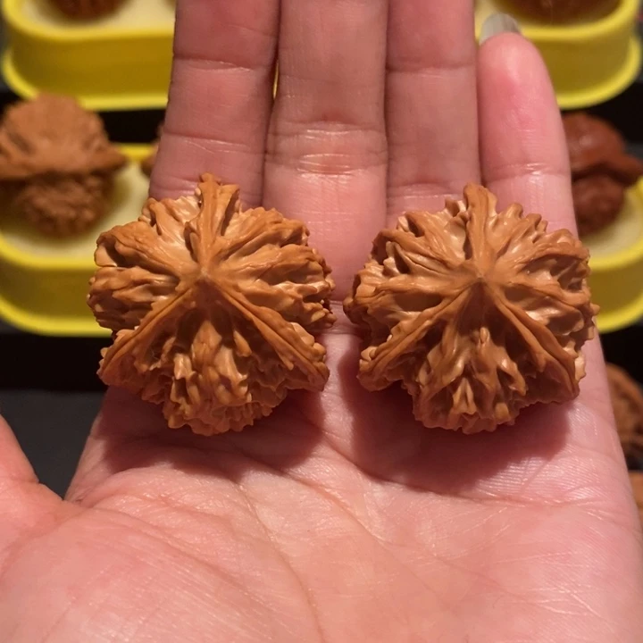 文玩核桃34尺七山三棱