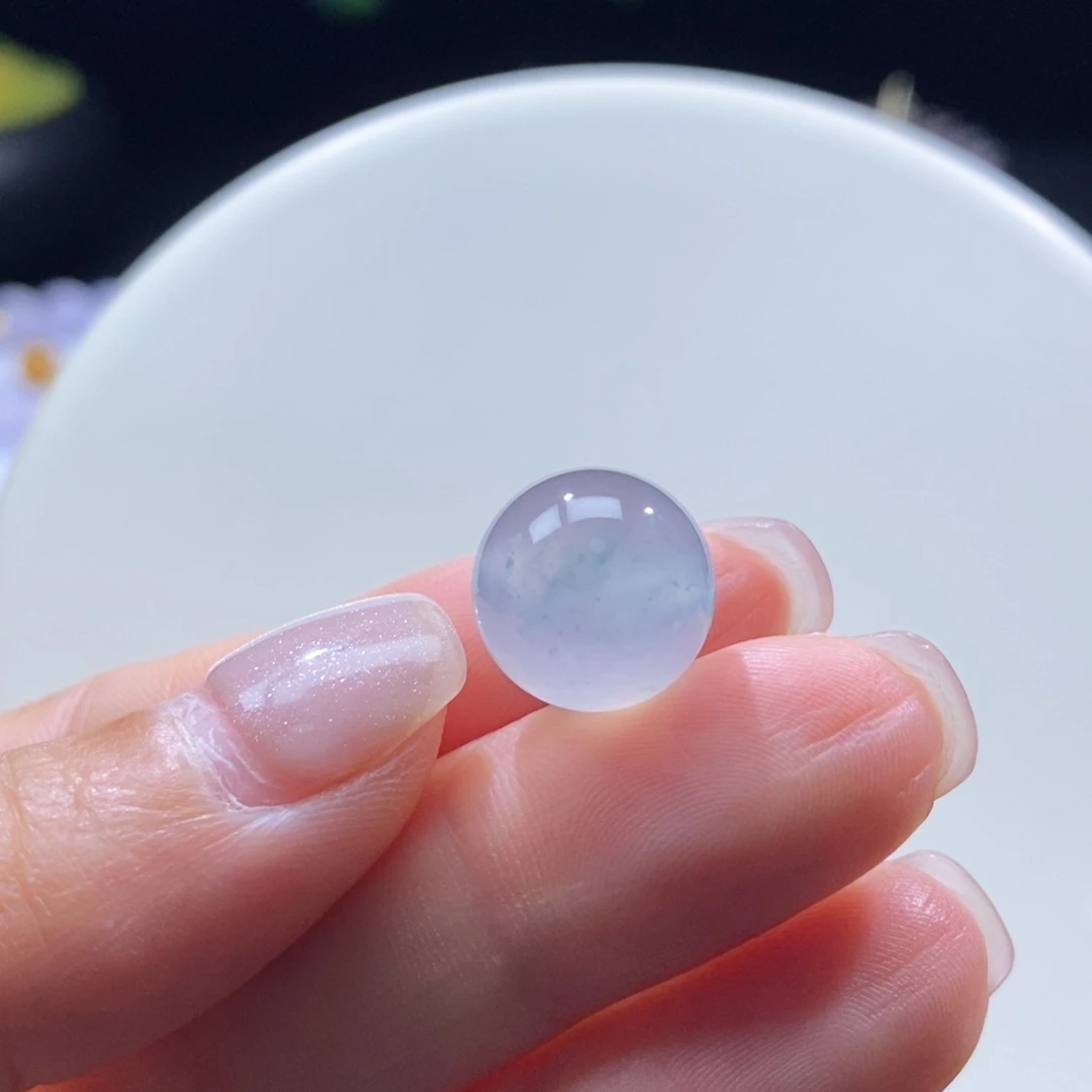 颈饰未镶嵌翡翠冰蓝卡13.1mm