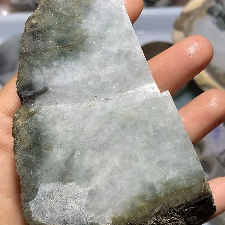 翡翠裸石翡翠毛料