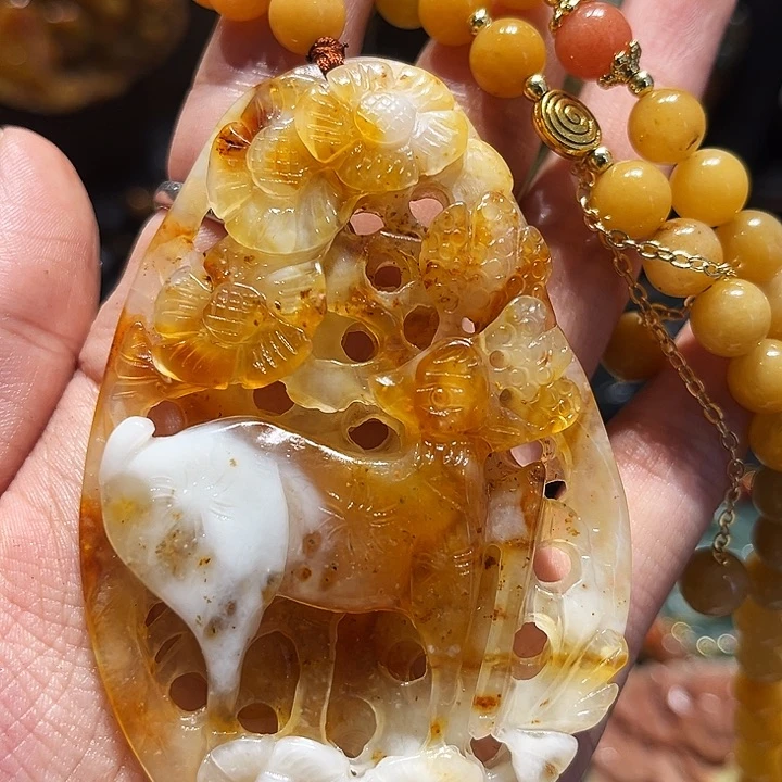 岫玉未镶嵌毛衣链