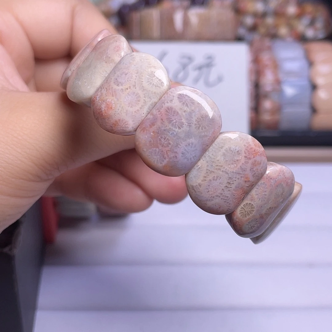 硅化玉未镶嵌手镯眠雪花花