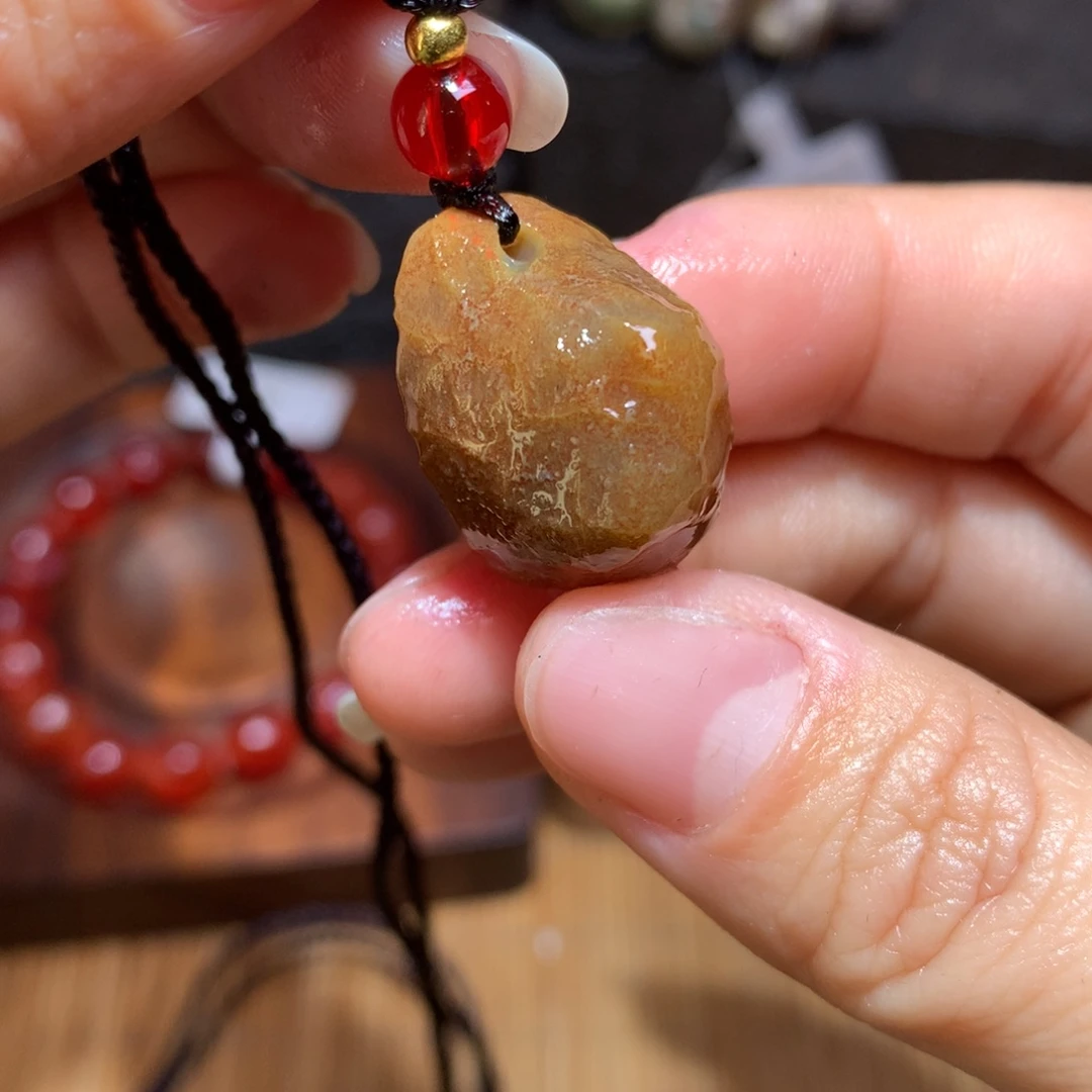 未镶嵌玛瑙/玉髓珠宝半成品