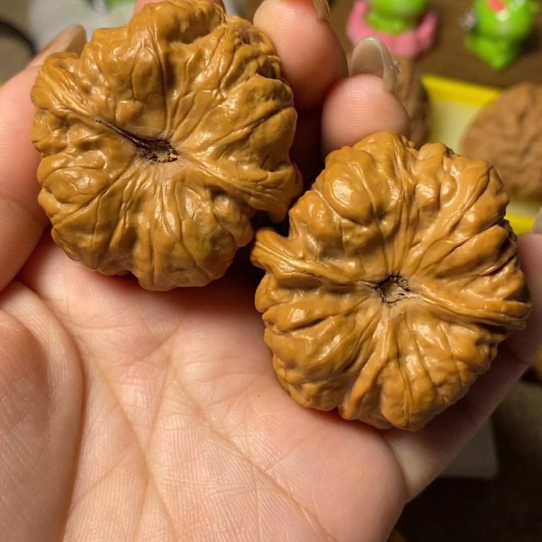 山***士吊坠桃核19500003