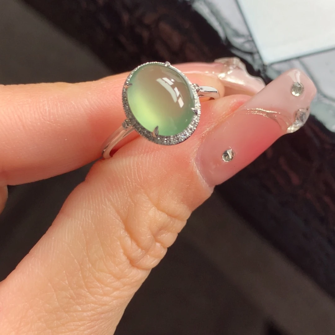 翡翠颈饰18K金镶嵌比*…翡翠