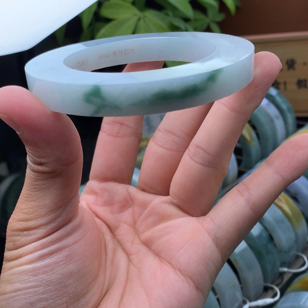 未镶嵌手镯定制翡翠定制手镯