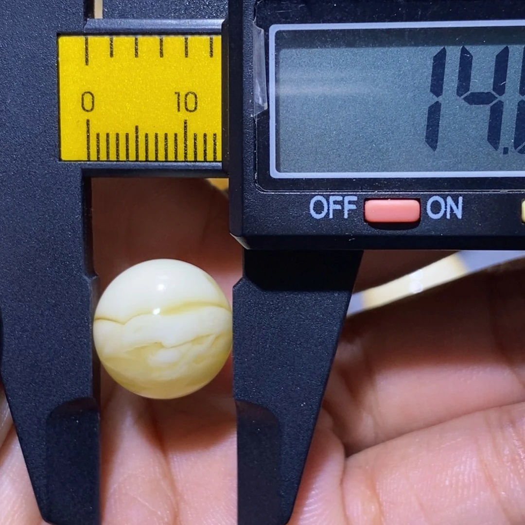 未镶嵌蜜蜡珠宝奇石