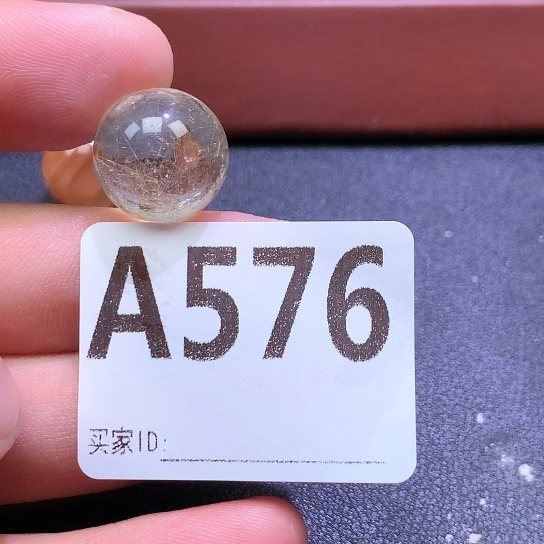 未镶嵌颈饰水晶宇****姐