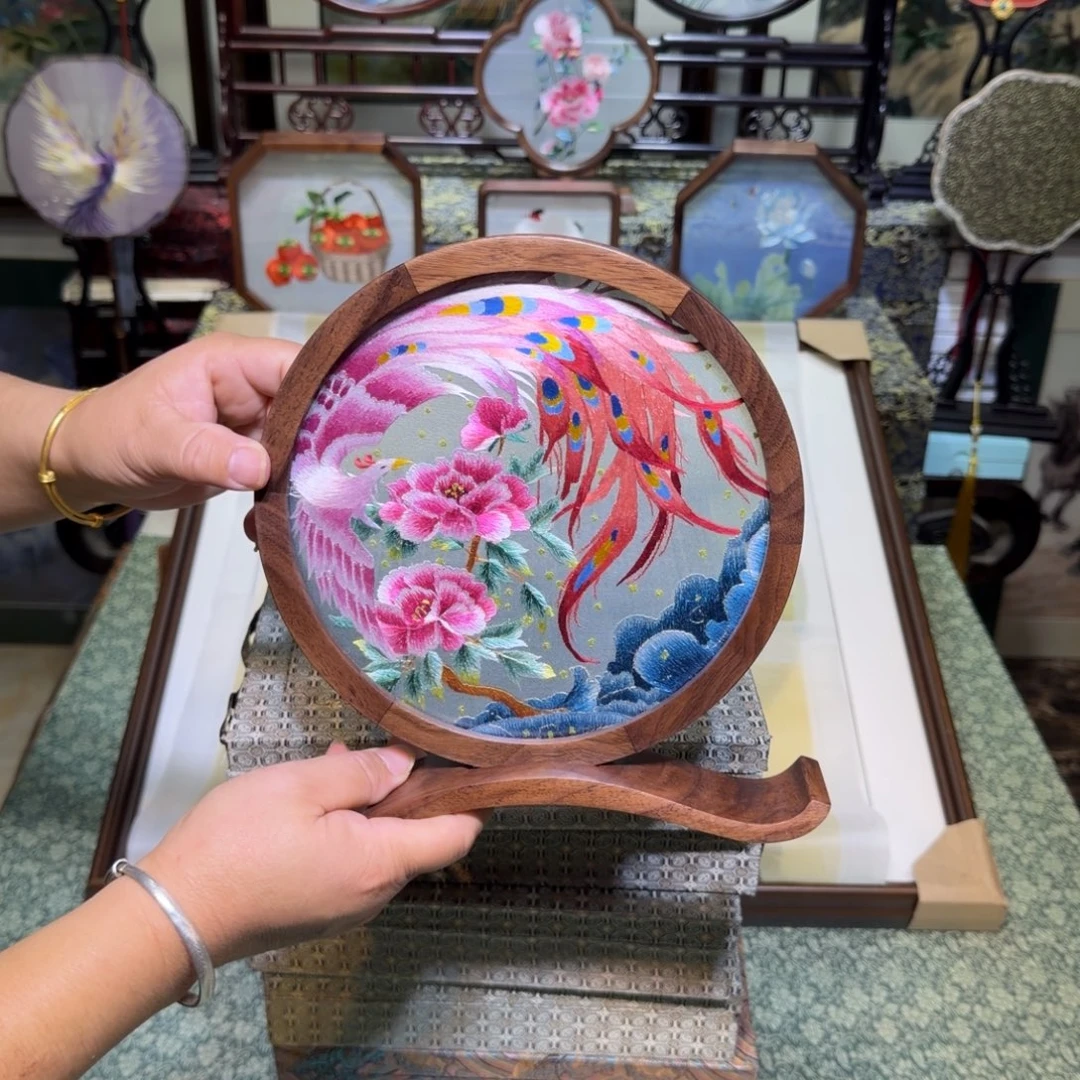 刺绣手工苏绣工艺制作技艺精湛