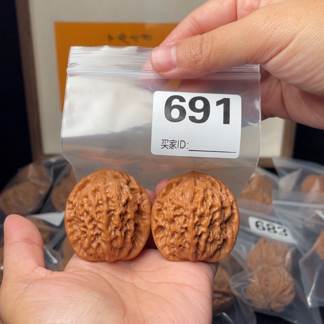 文玩核桃吊坠42金公子