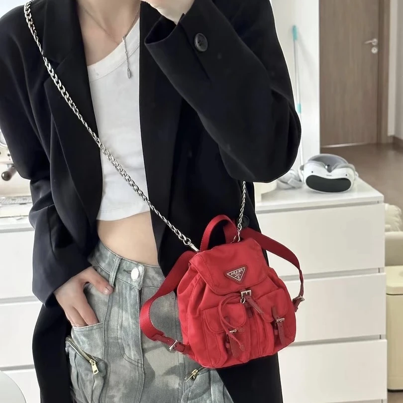 95新 Prada/普拉达 chillvTg /斜挎包