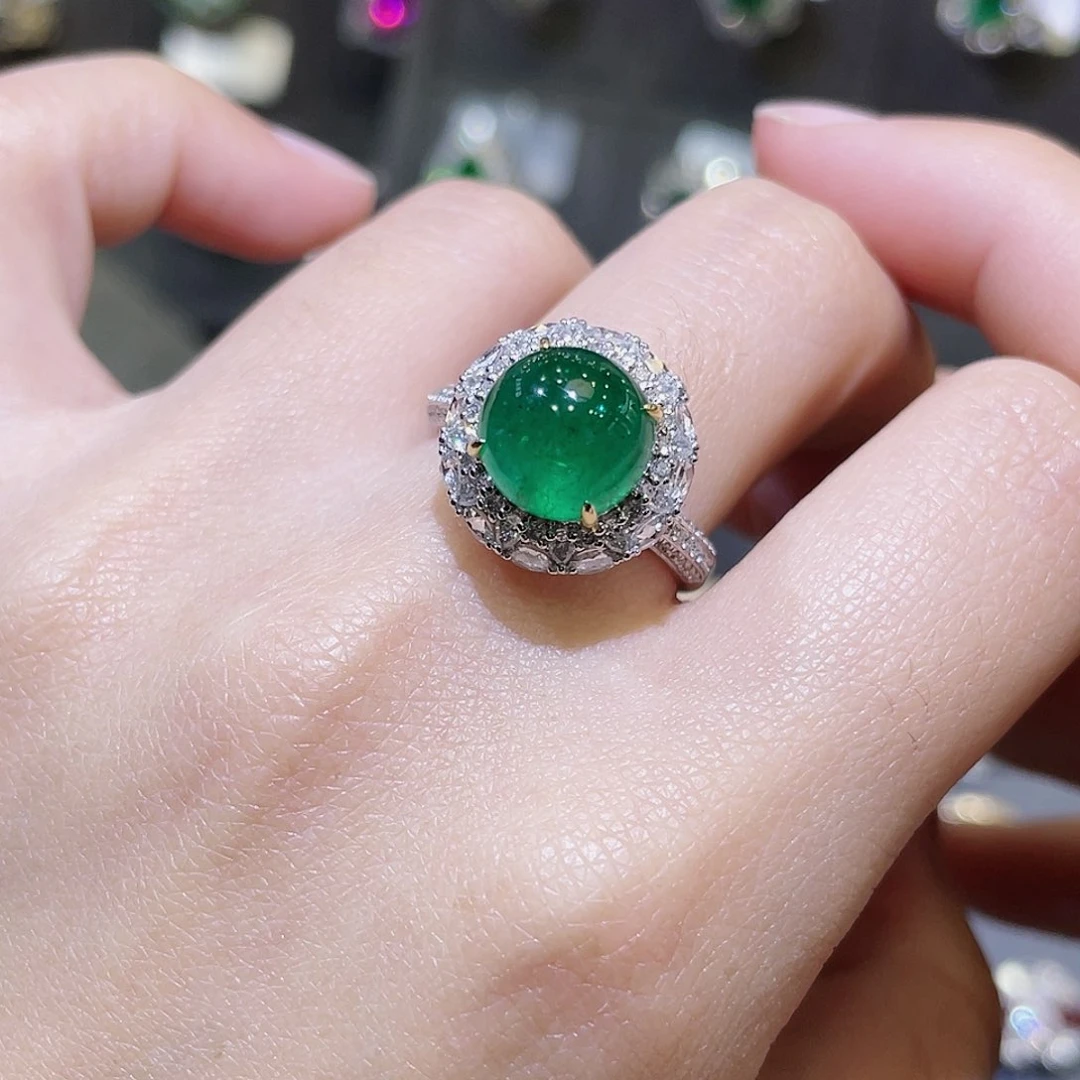 祖母绿戒指18K金镶嵌4.06ct