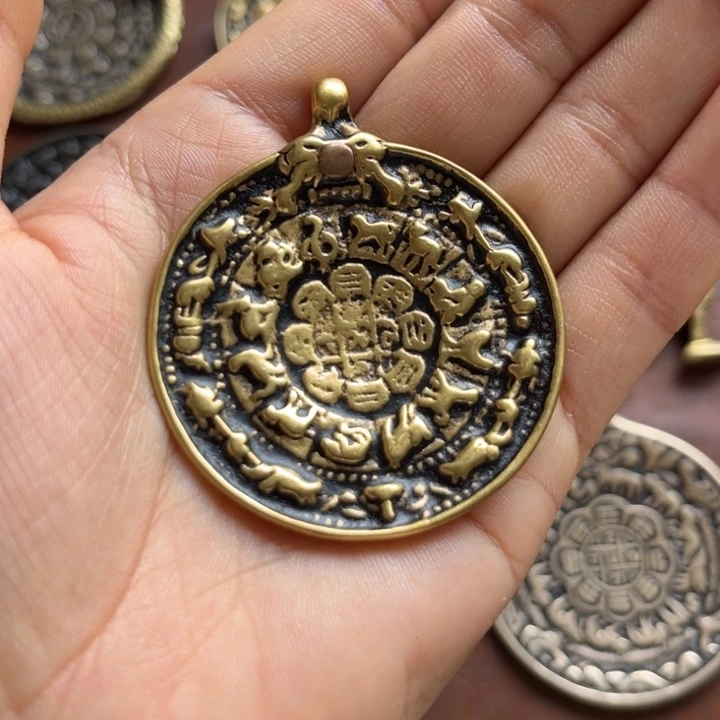 琉璃颈饰?****?喜欢的朋友