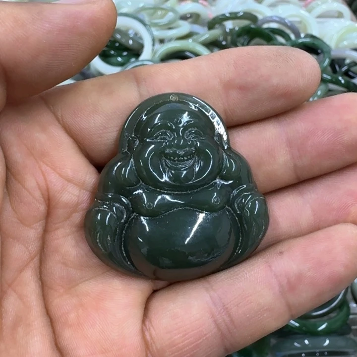 麦***糖和田玉未镶嵌手镯